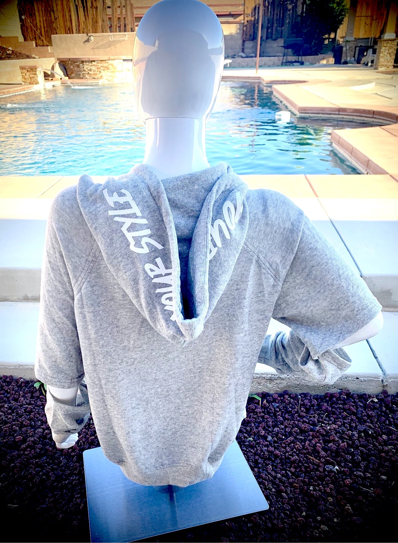 Women’s cut out zip-up hoodie - Heather Grey