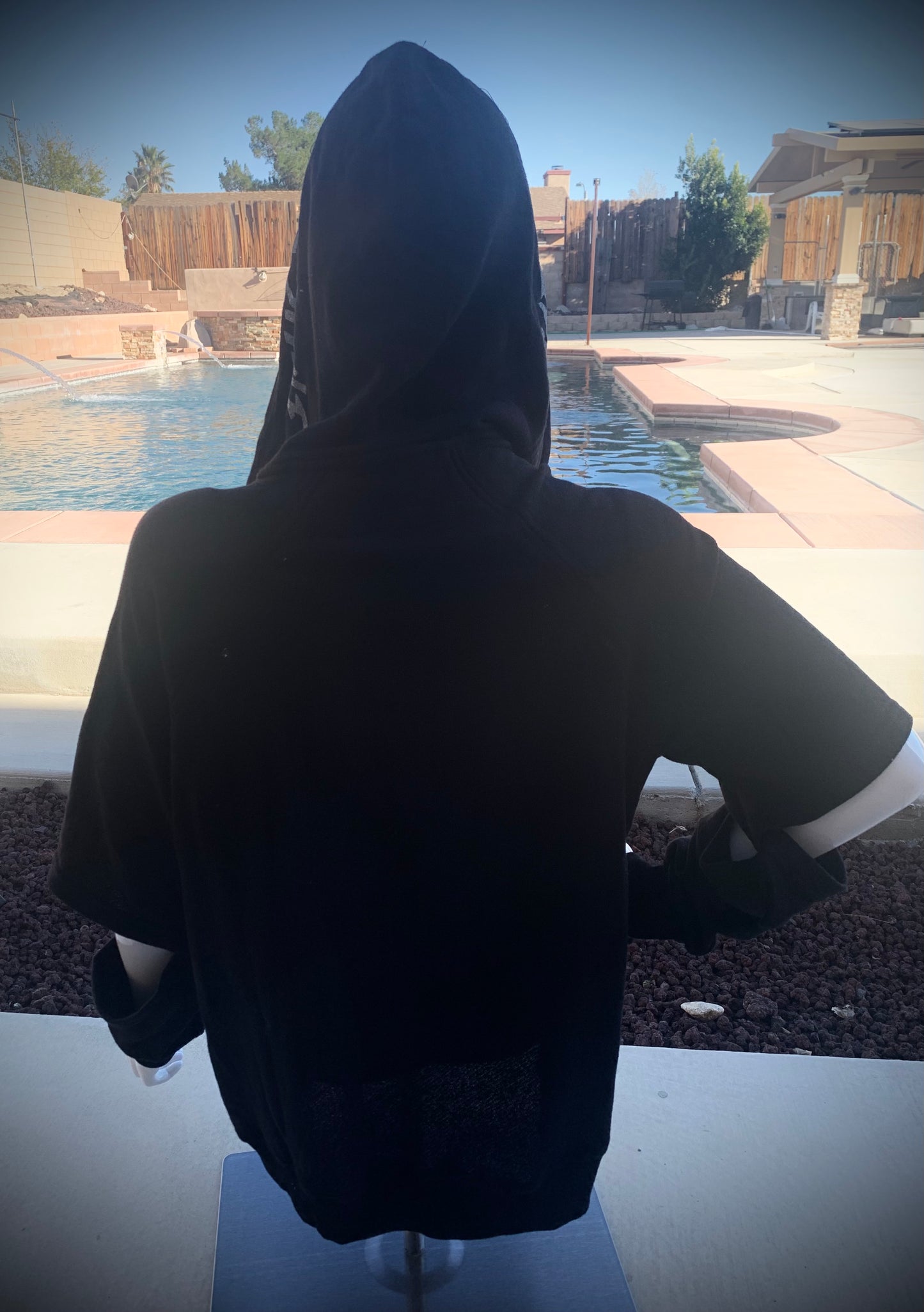 Women’s cut out zip-up hoodie - Black